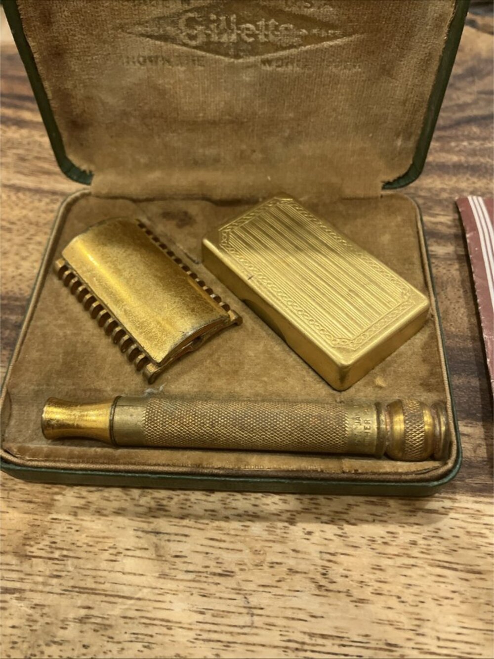 Vintage Gillette Razor In Box W/Used Blades - Picture 3 of 8